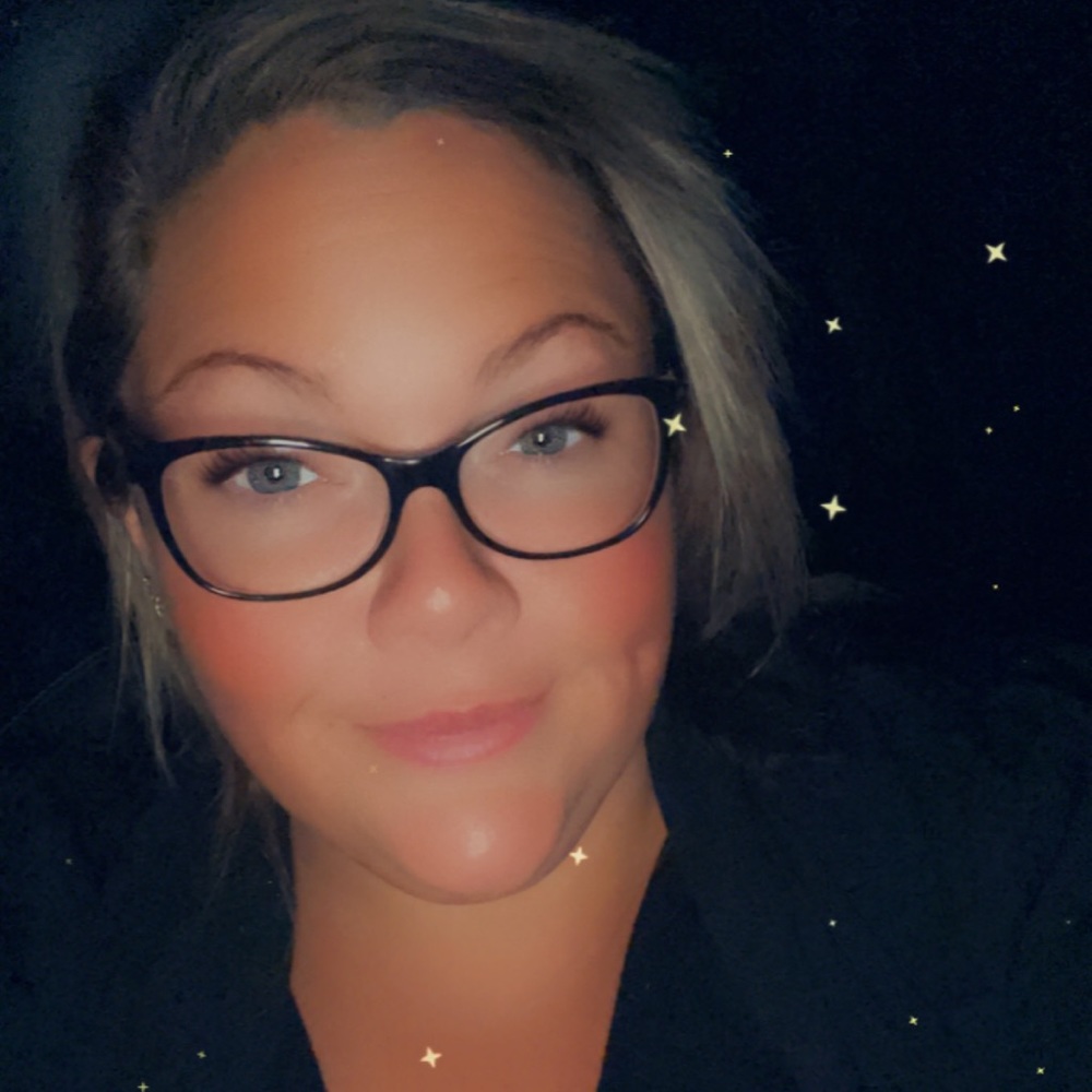 Meet your Posher, Ashleigh